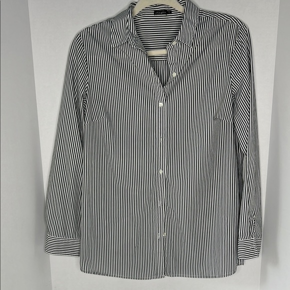 J.McLaughlin Striped Button Down Top Long Sleeve M - Picture 1 of 6